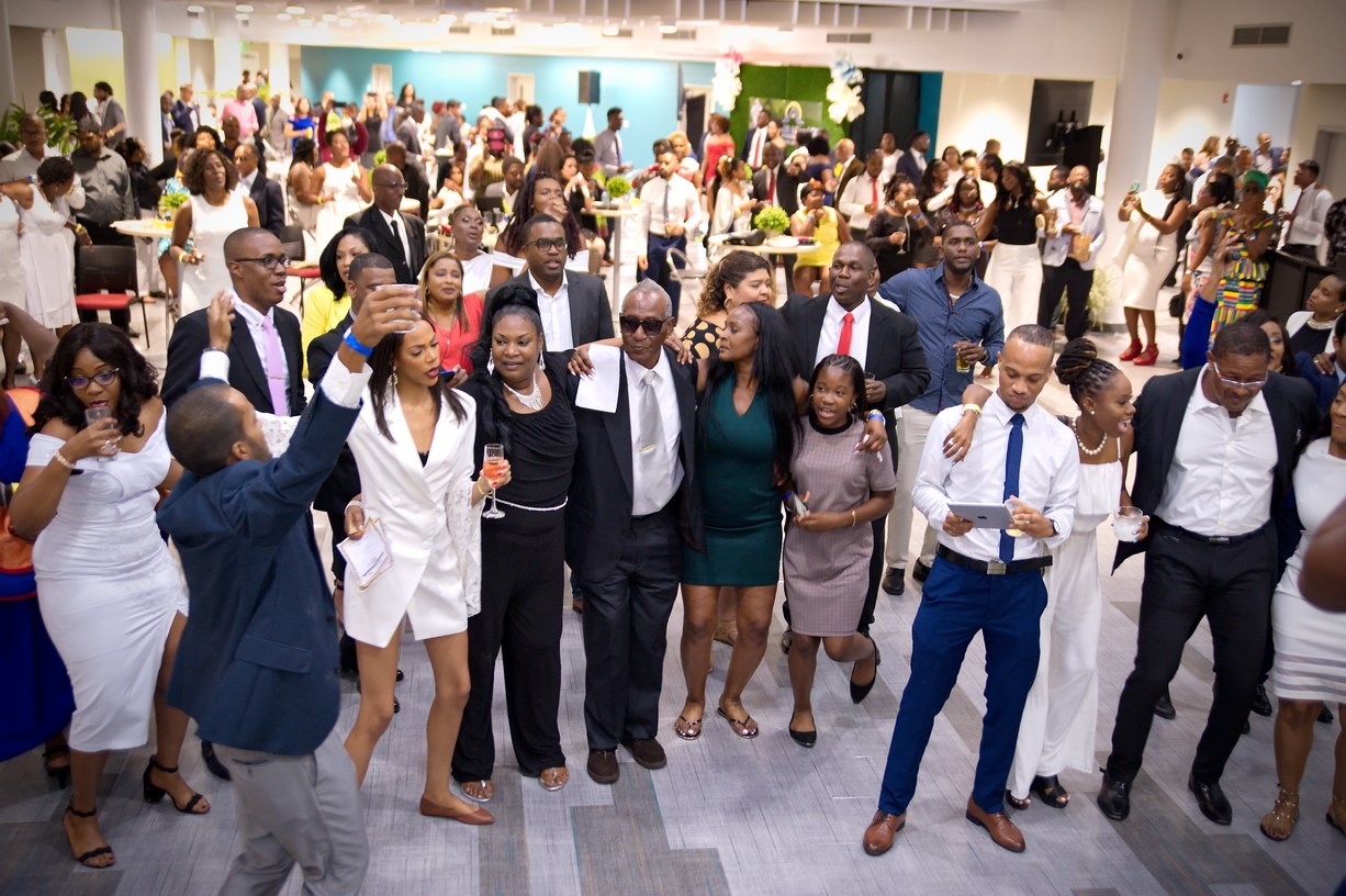 Graduates on the dance floor