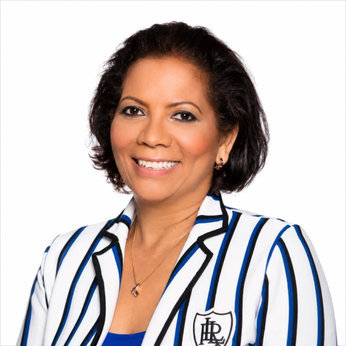 Dr Paula Thomas, faculty in business psychology